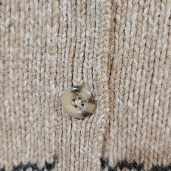 Eddie Bauer sweater - Picture 7 of 8